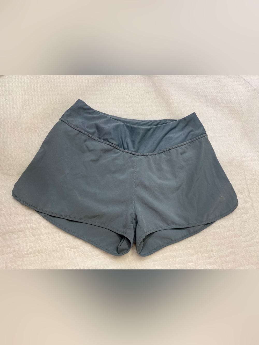 MPG Women’s athletic gray/blue shorts  Dri Fit size XS